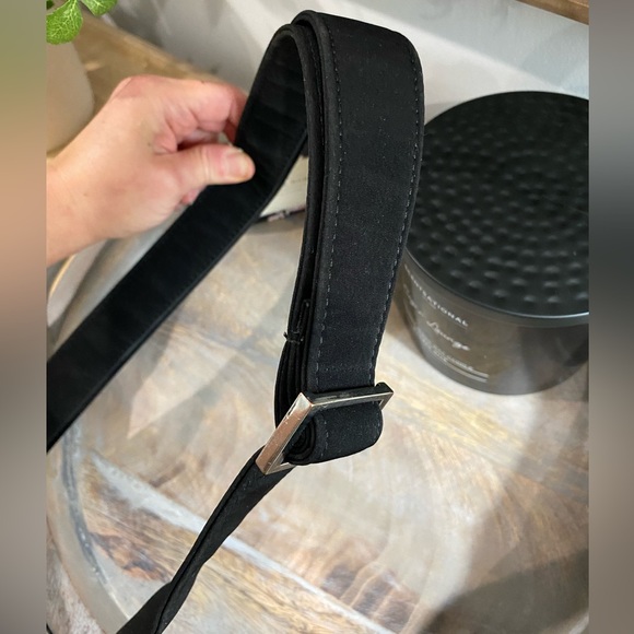 Vera Bradley Black Quilted Crossbody Purse - Picture 12 of 14